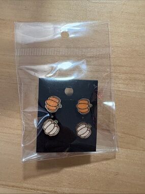 Pumpkin Stud Earring Set - Orange & White